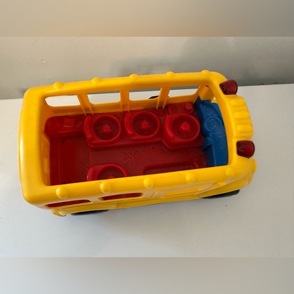 FISHER PRICE YELLOW SCHOOL BUS with Moveable Eyes Tested Works - Picture 5 of 7